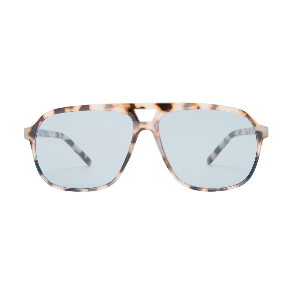 AIRE Monoceros Cookie Tort Sunglasses
